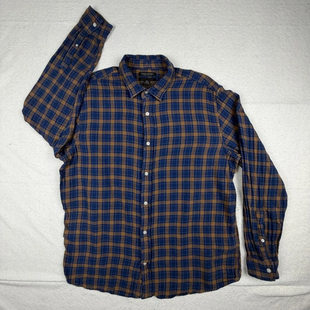 Banana Republic Mens XL Blue Brown Plaid Organic Cotton Untucked Standard Fit